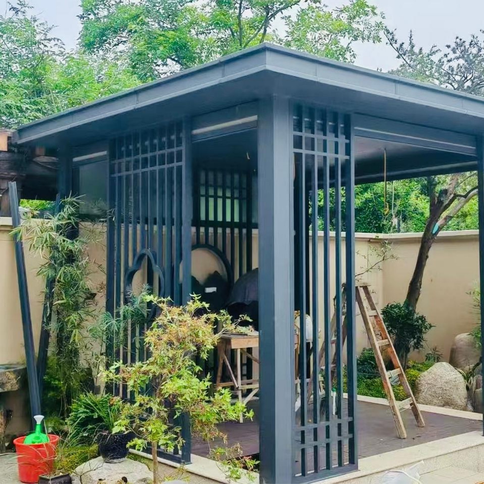 STEEL IN CONSTRUCTION